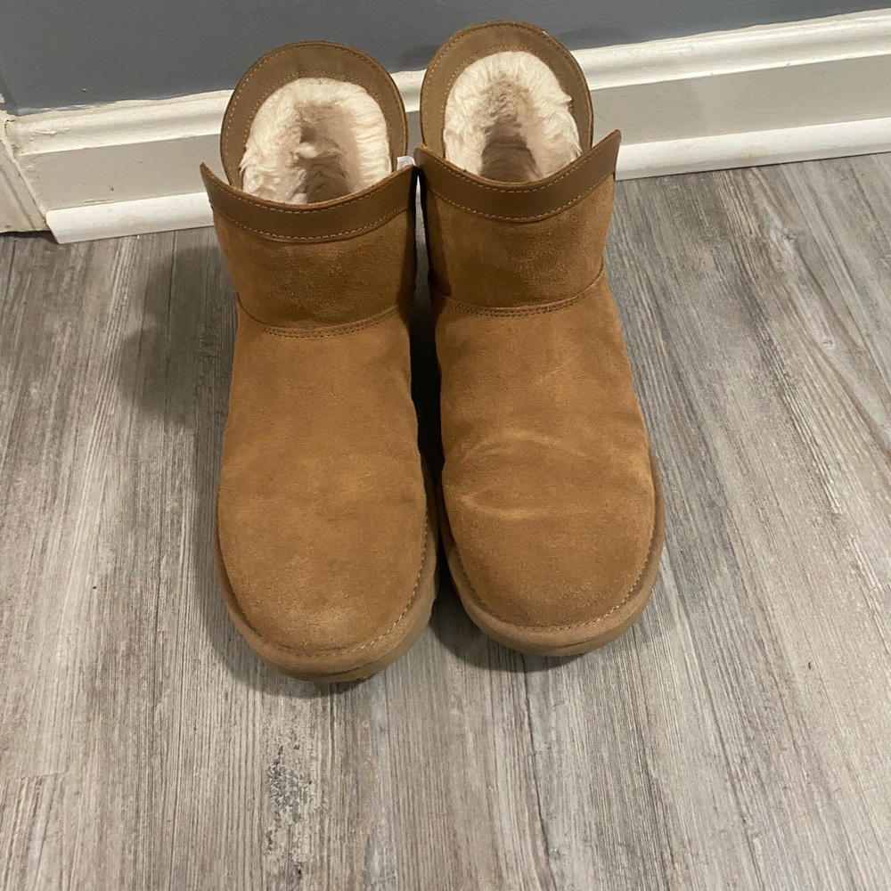 UGG Lunara Classic Mini